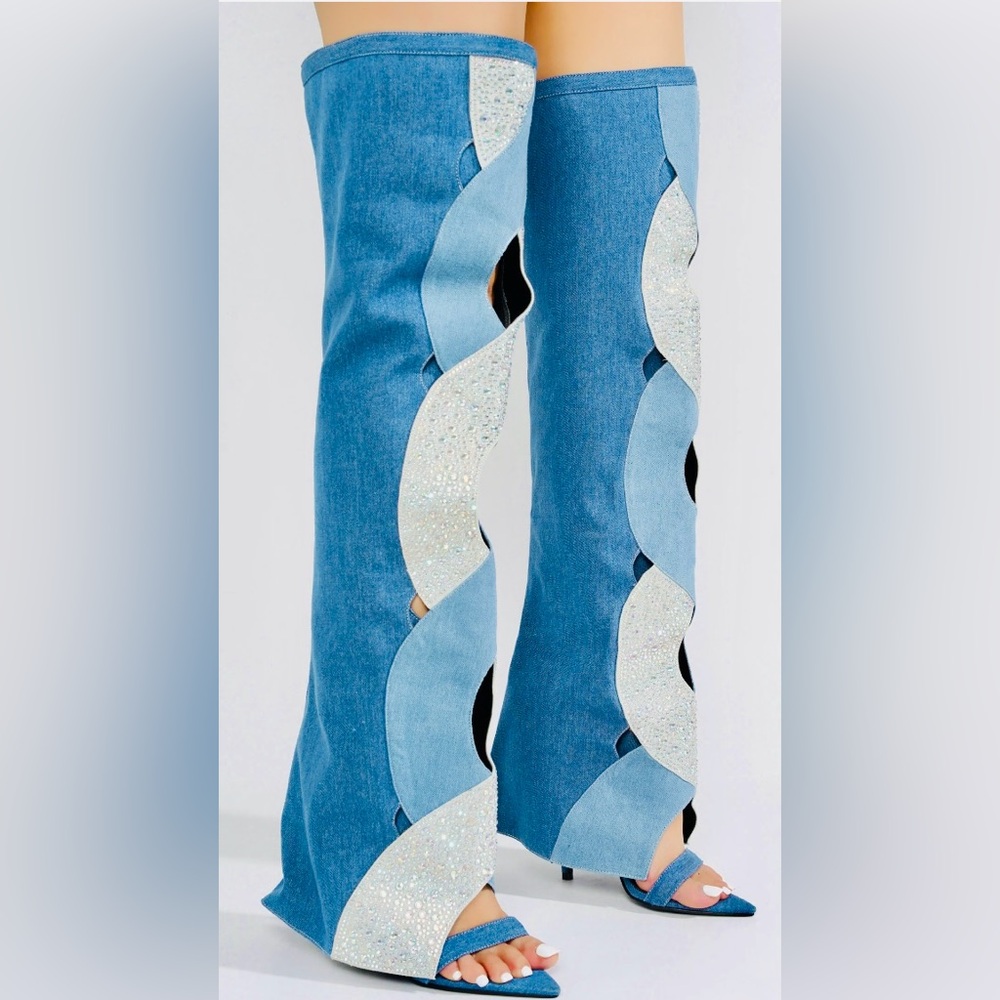 TOGA Blue Heeled Shoes